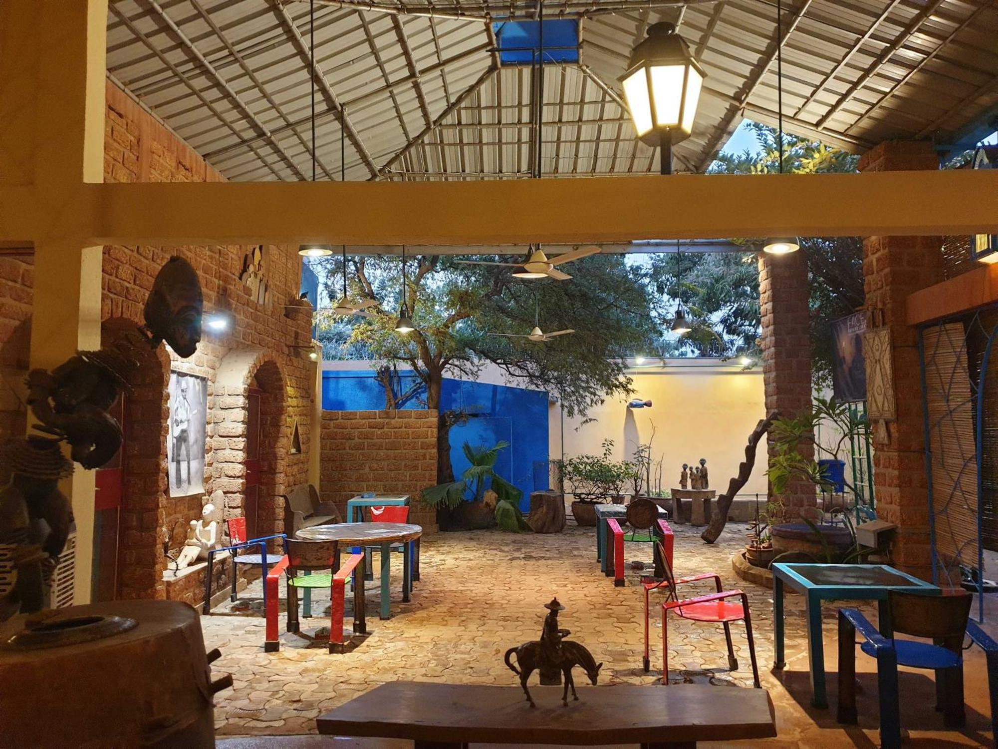 Villa Yiri Suma Уаґадуґу Екстер'єр фото